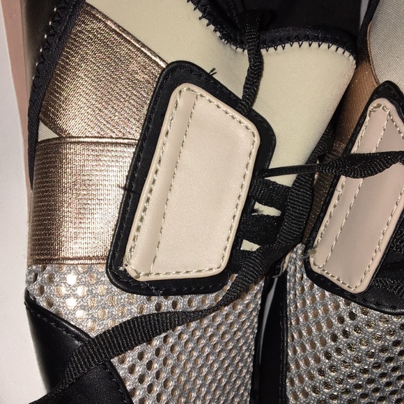 DSW Shoes Rose Gold Tennis Shoes Poshmark